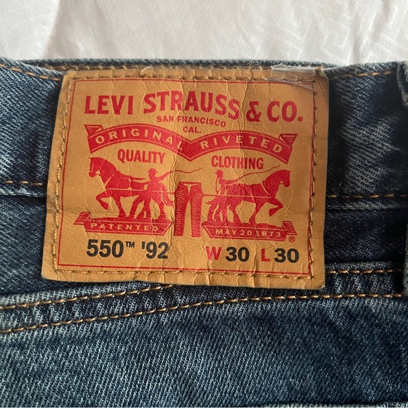 New LEVIS MENS JEANS 30x30 - Picture 2 of 4
